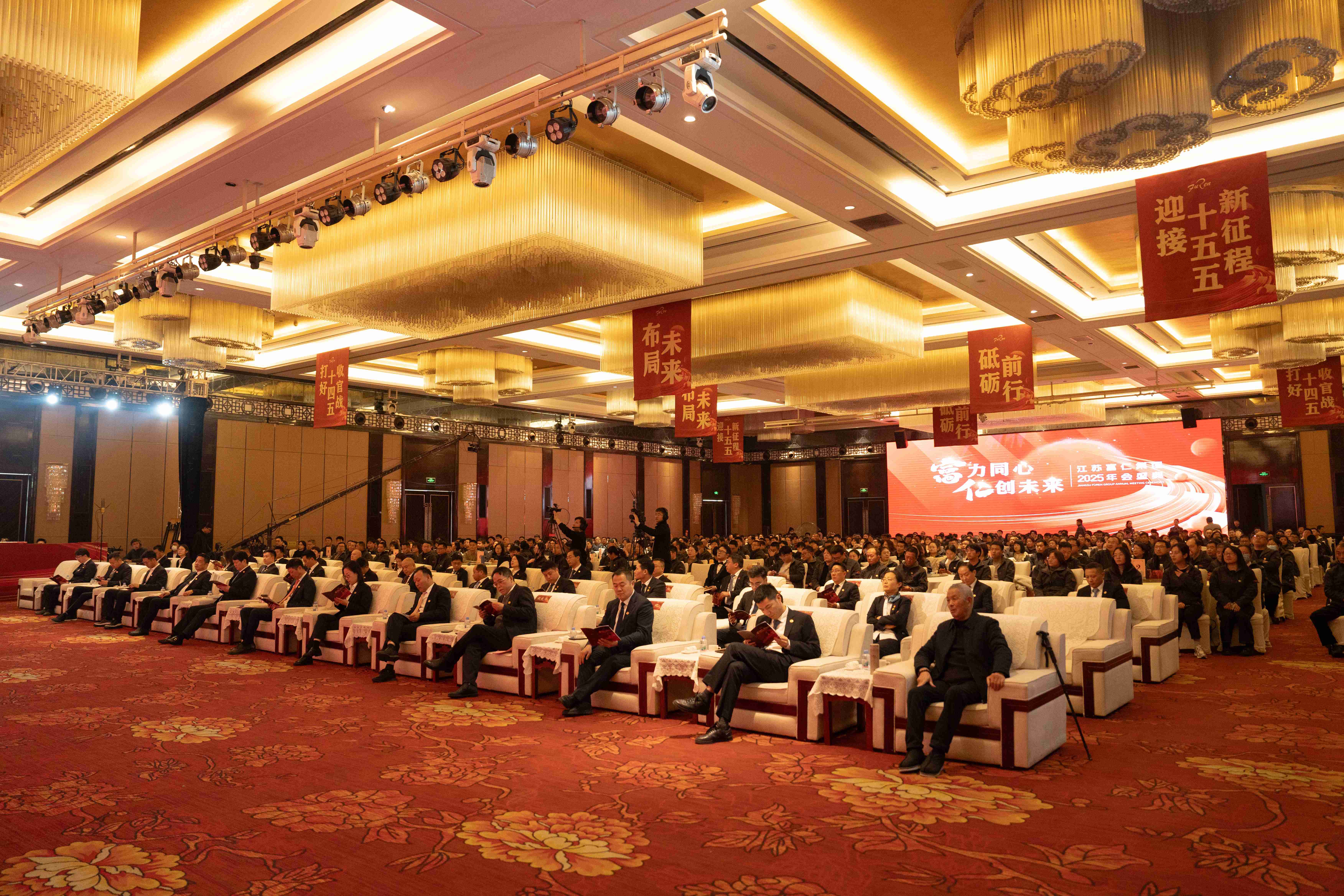 江苏游艇会yth206集团